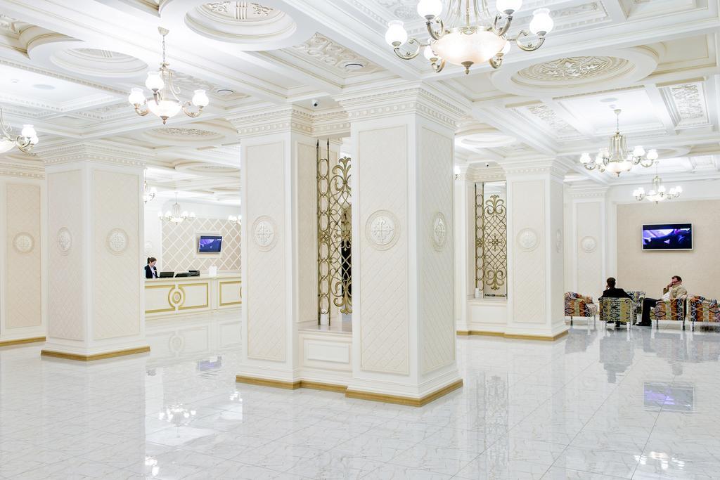 Shymkent Grand Hotel Exterior foto