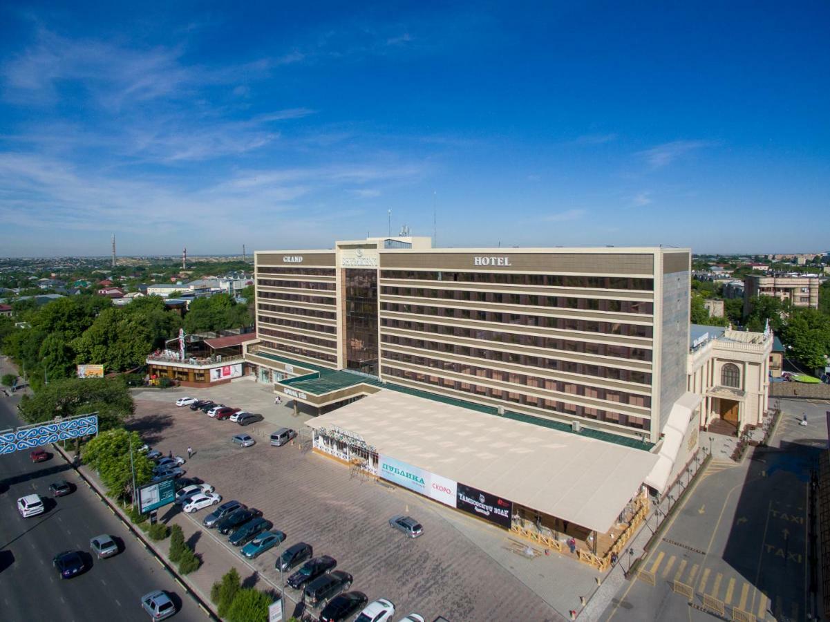 Shymkent Grand Hotel Exterior foto